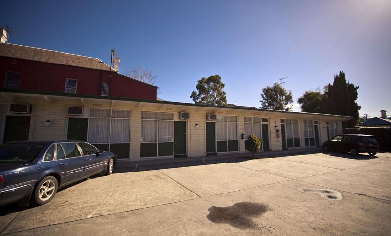 Parkville Motel Melbourne Exterior photo